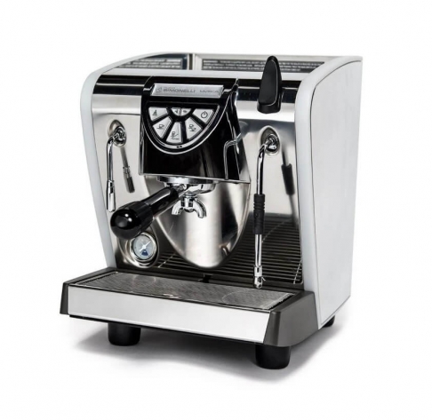 eskpres Nuova Simonelli Musica Black Tank widziany z boku