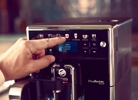 Obsługa dotykowego panelu w ekspresie Saeco PicoBaristo Deluxe SM5570/10